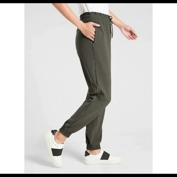 Athleta Metropolis Jogger - Picture 3 of 7